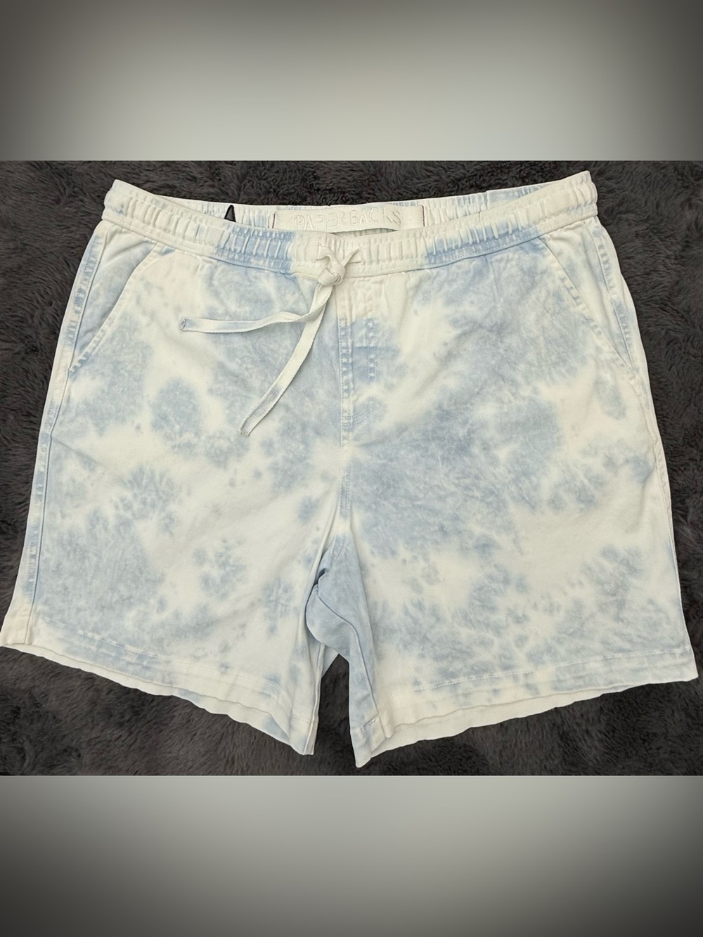NWOT Paperbacks "Live Life One Chapter At A Time" Tie-Dye Shorts Size XL